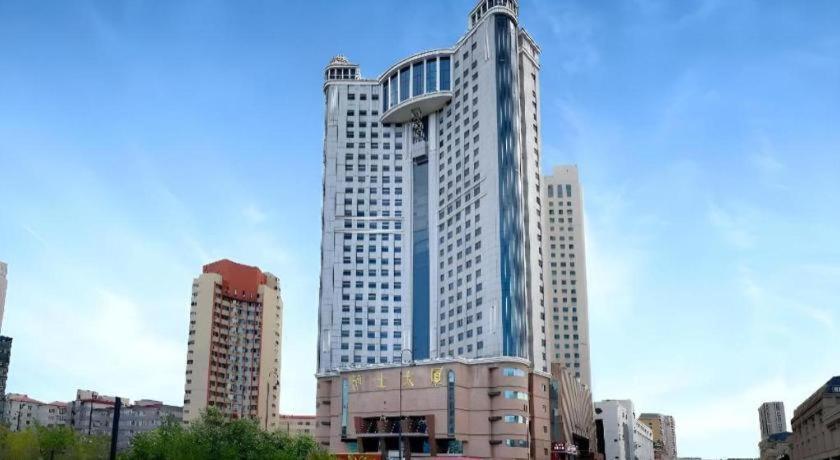 Hanting Hotel Harbin Railway Station Square Bagian luar foto